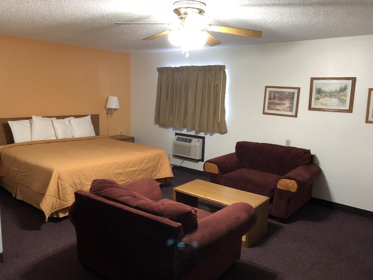 Americas Best Value Inn And Suites Sidney Exterior photo